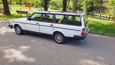 Volvo 240 Station Wagon cat Station Wagon GLT (9)