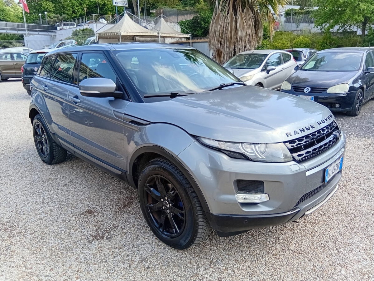 Land Rover Range Rover Evoque 2.2 TD4 5p. Pure (6)
