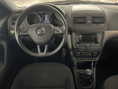 Skoda Yeti 2.0 TDI CR 140CV 4x4 Elegance (13)