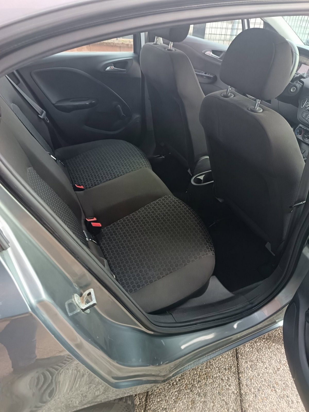 Opel Corsa 1.2 5 porte n-Joy (13)