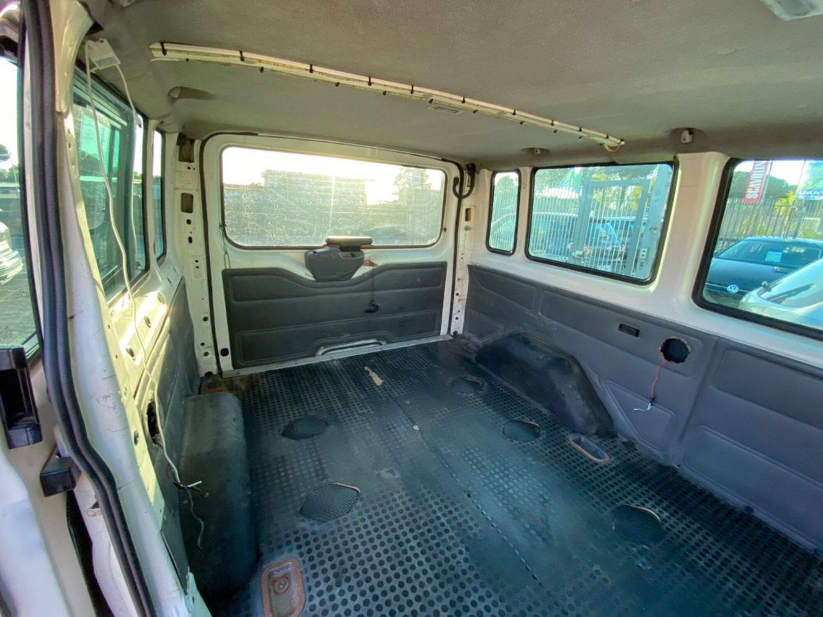 Ford Transit Connect  230L 1.8 TDCi cat PL-TA (16)