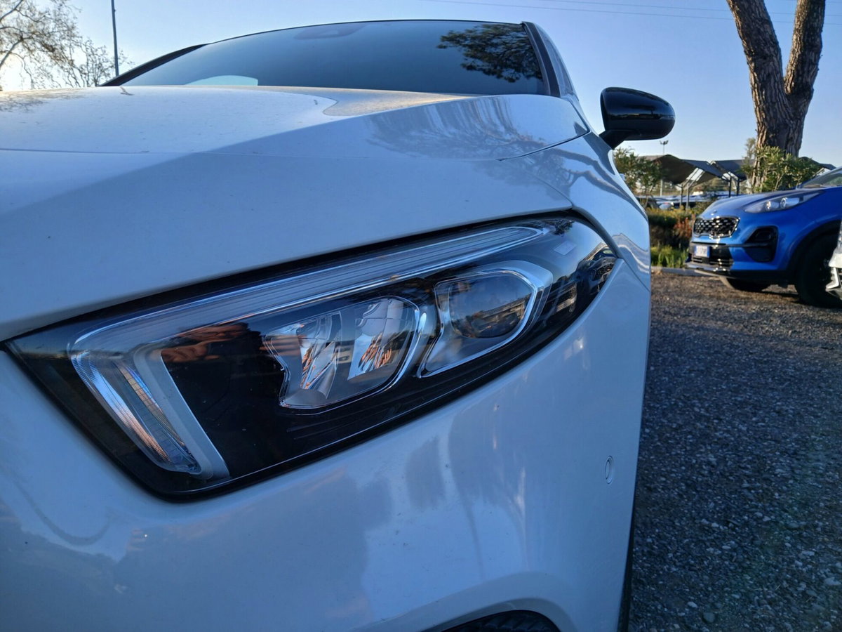 Mercedes-Benz Classe A 180 d Automatic Premium (10)