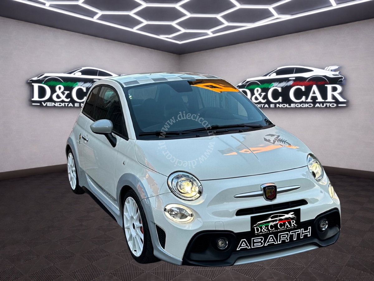 Abarth 695 1.4 t-jet 180cv (2)
