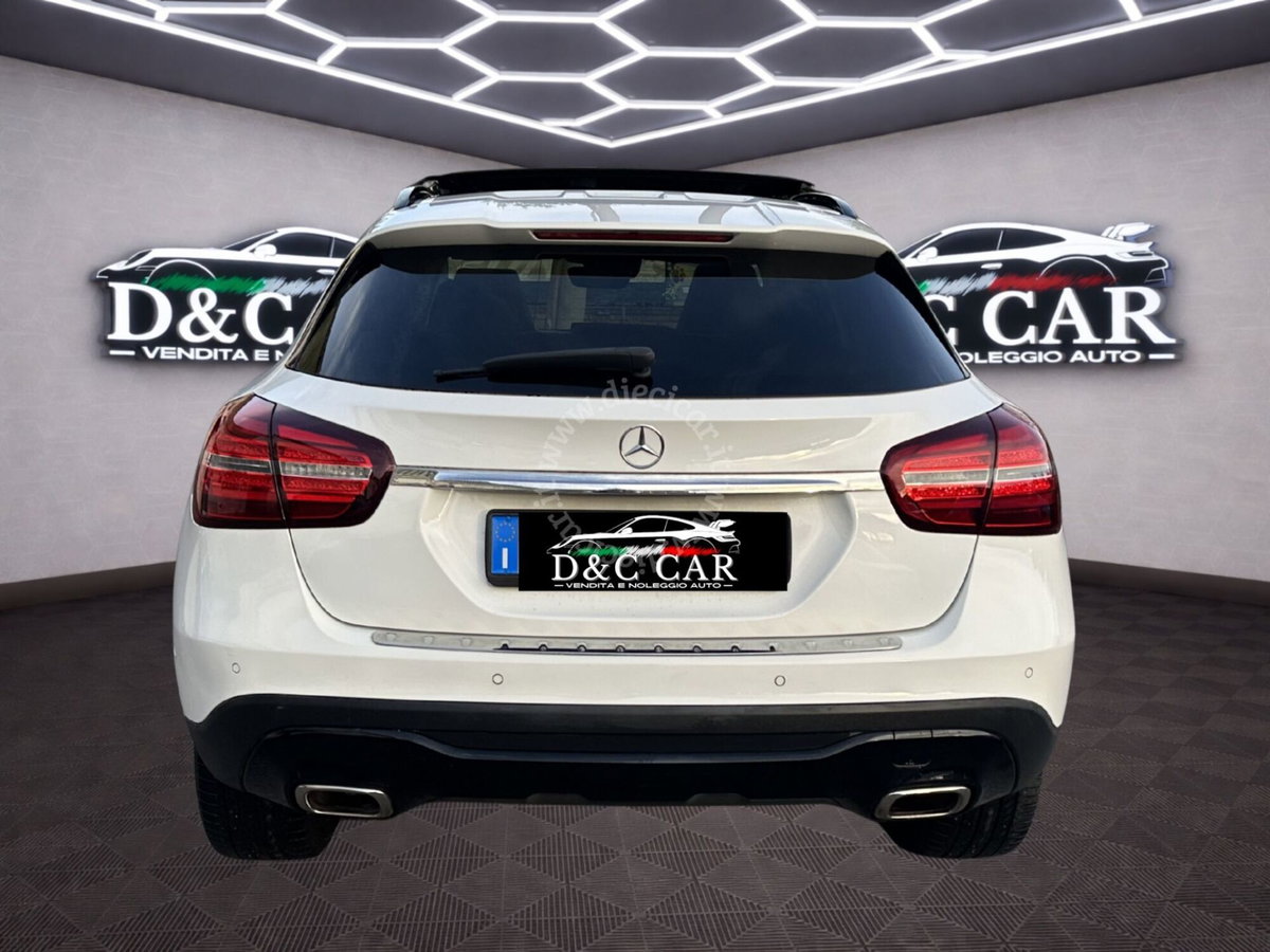 Mercedes-Benz GLA SUV 180 Sport (3)