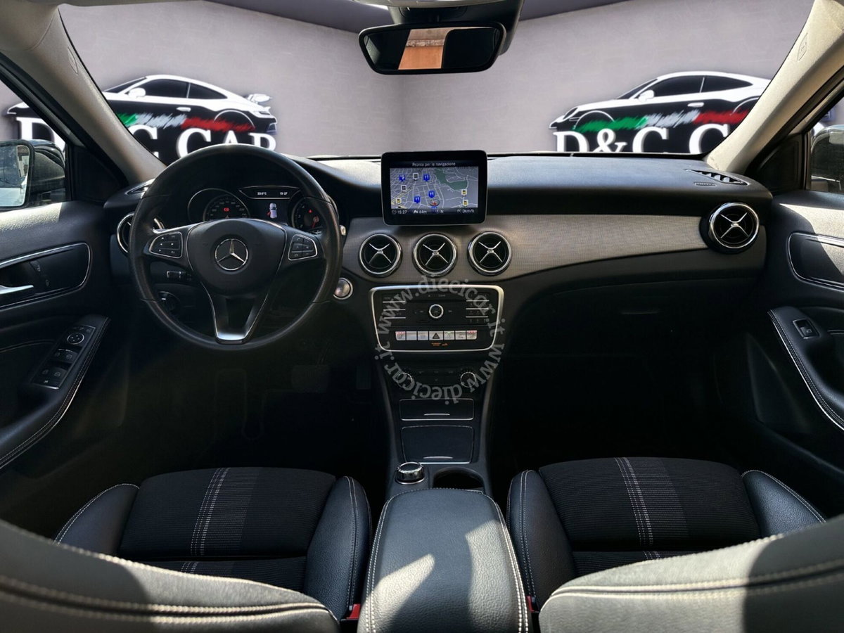 Mercedes-Benz GLA SUV 180 Sport (9)