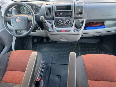Fiat Ducato Furgone Vetrato 35 2.3 MJT PLM-TA Furgone Vetrato Maxi (10)