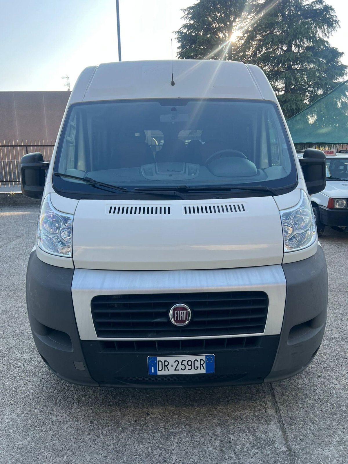 Fiat Ducato Furgone Vetrato 35 2.3 MJT PLM-TA Furgone Vetrato Maxi (2)