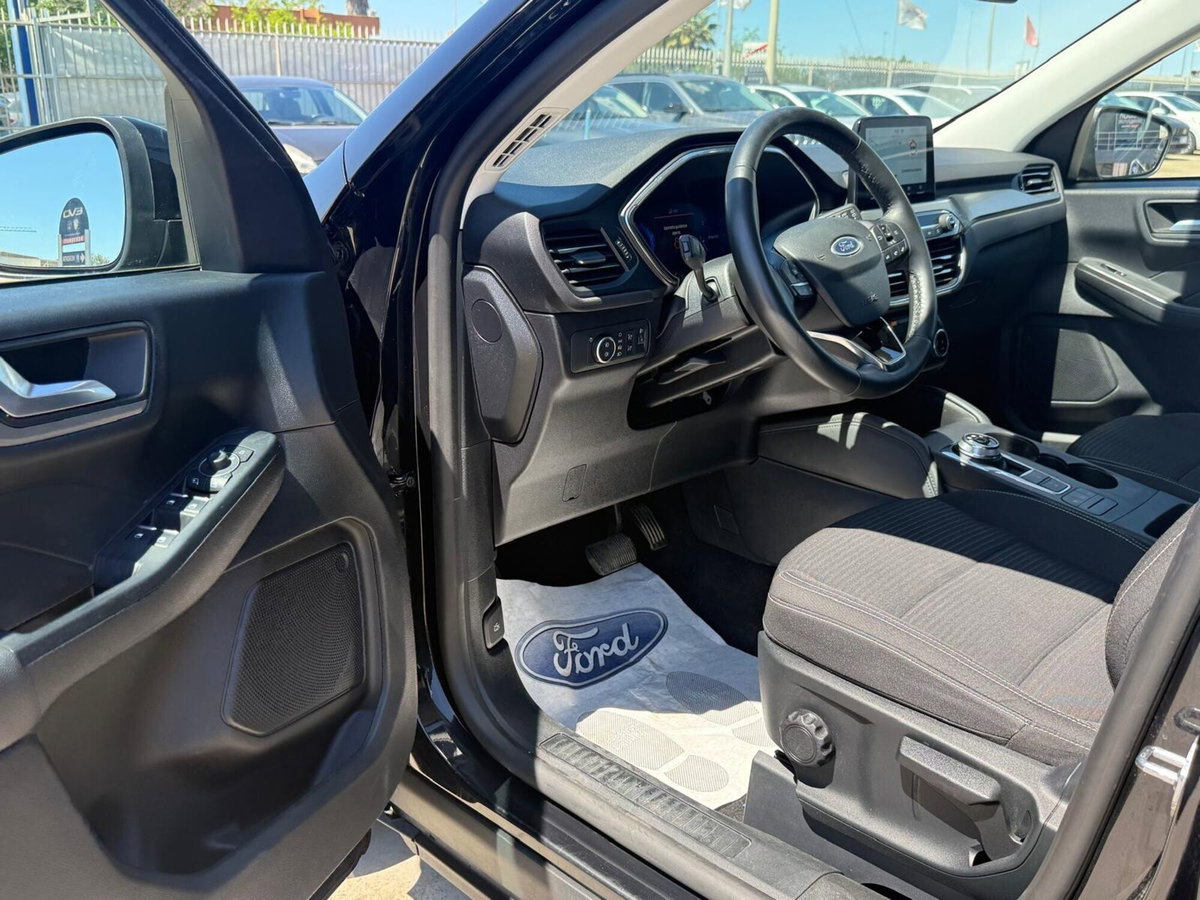 Ford Kuga 2.0 EcoBlue 120 CV aut. 2WD ST-Line (14)
