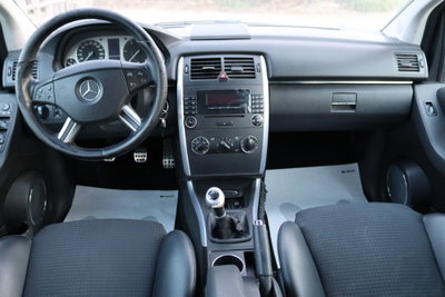 Mercedes-Benz Classe B 180 CDI (17)