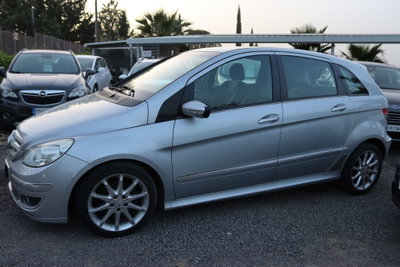 Mercedes-Benz Classe B 180 CDI (2)