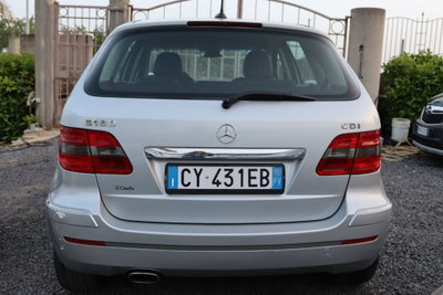 Mercedes-Benz Classe B 180 CDI (9)