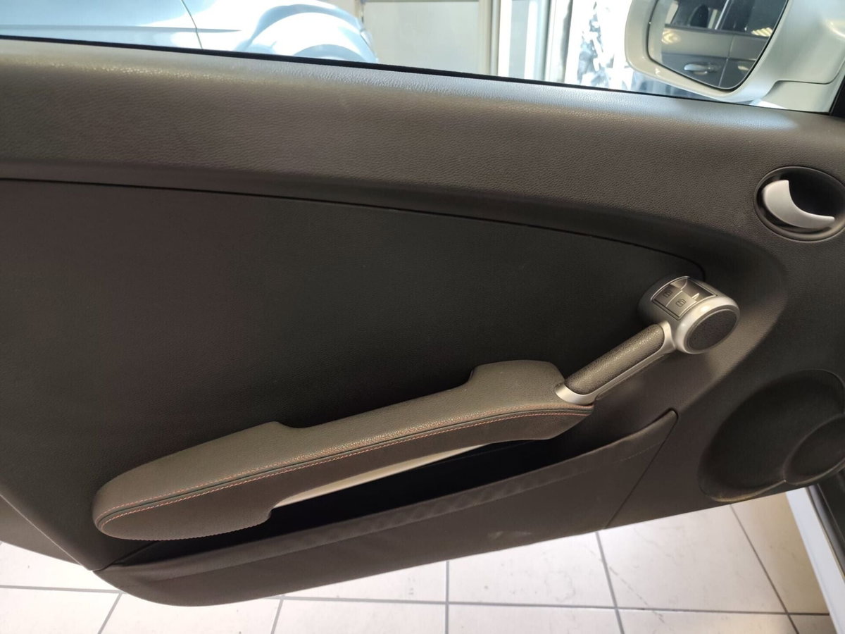 Mercedes-Benz SLK 200 CGI Sport (11)