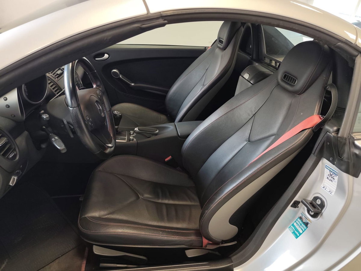 Mercedes-Benz SLK 200 CGI Sport (6)