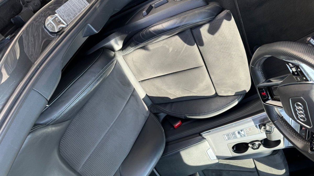 Audi A6 Avant 40 2.0 TDI S tronic Business Sport (11)