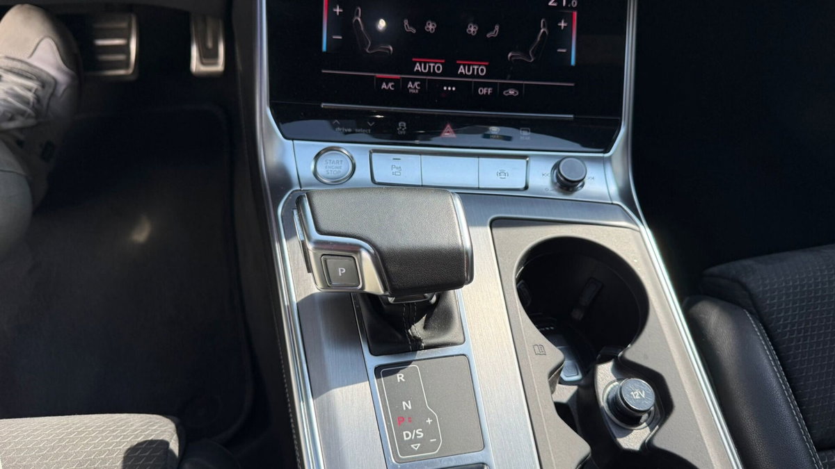 Audi A6 Avant 40 2.0 TDI S tronic Business Sport (14)