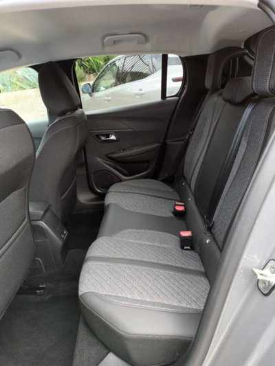 Peugeot 208 1.2 puretech Active s&s 100cv (6)