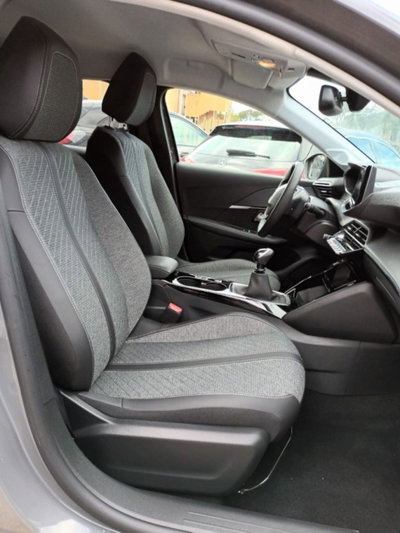 Peugeot 208 1.2 puretech Active s&s 100cv (7)