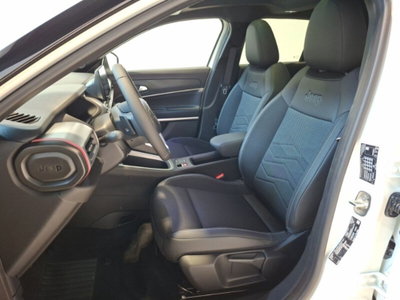 Jeep Avenger 1.2 turbo e-hybrid mhev Summit fwd 110cv edct6 (20)