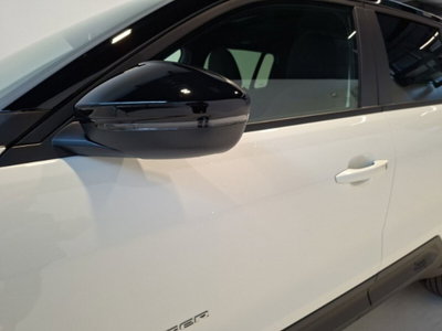 Jeep Avenger 1.2 turbo e-hybrid mhev Summit fwd 110cv edct6 (8)