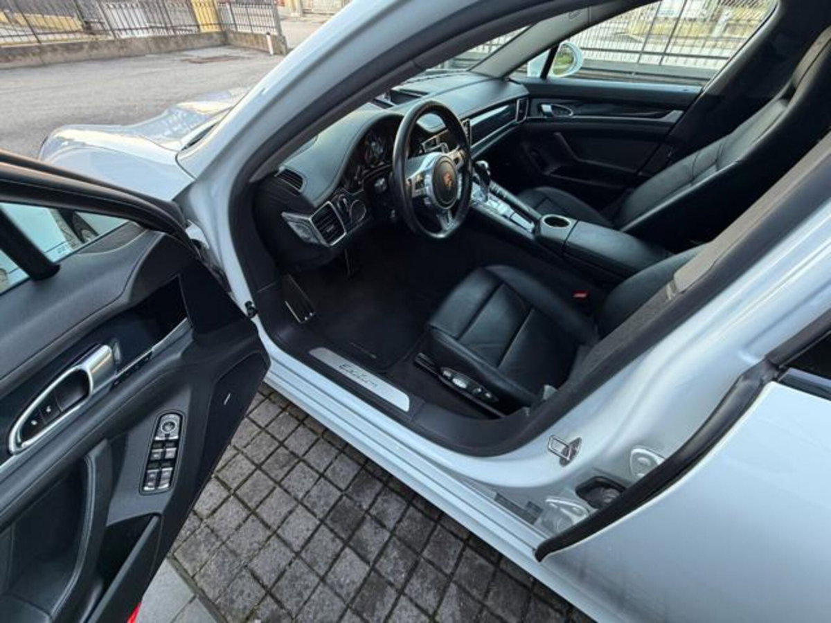 Porsche Panamera 3.6 Platinum Edition (6)