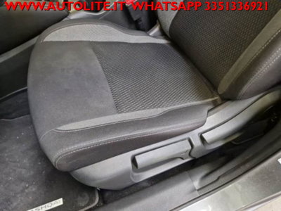 Nissan Qashqai 1.3 DIG-T 140 CV Business (12)