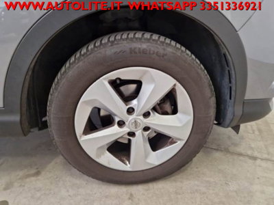 Nissan Qashqai 1.3 DIG-T 140 CV Business (17)