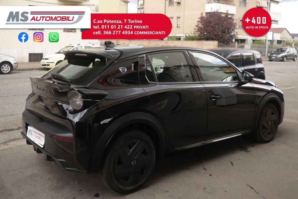 Lancia Ypsilon 1.2 mhev 110cv e-dct (13)