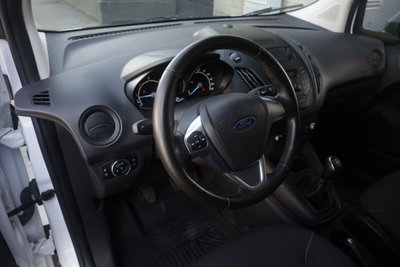 Ford Transit Courier 1.5 TDCi 75CV  Trend (8)