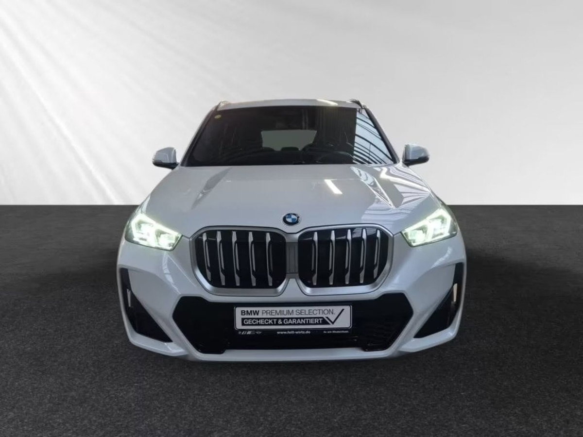 BMW X1 sDrive 18i Msport (2)