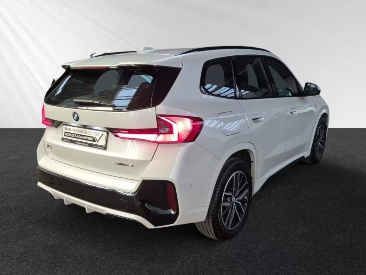 BMW X1 sDrive 18i Msport (5)