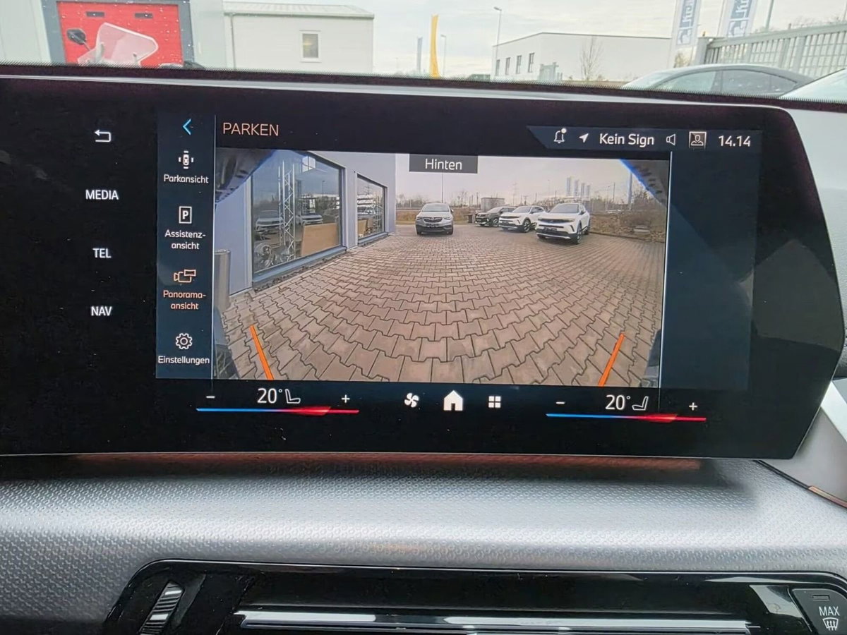 BMW X1 sDrive 18i Msport (4)