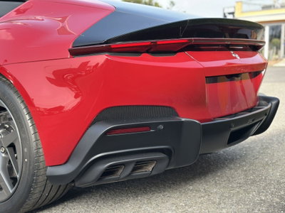 Ferrari 12Cilindri Coupé 6.5 V12 dct (19)