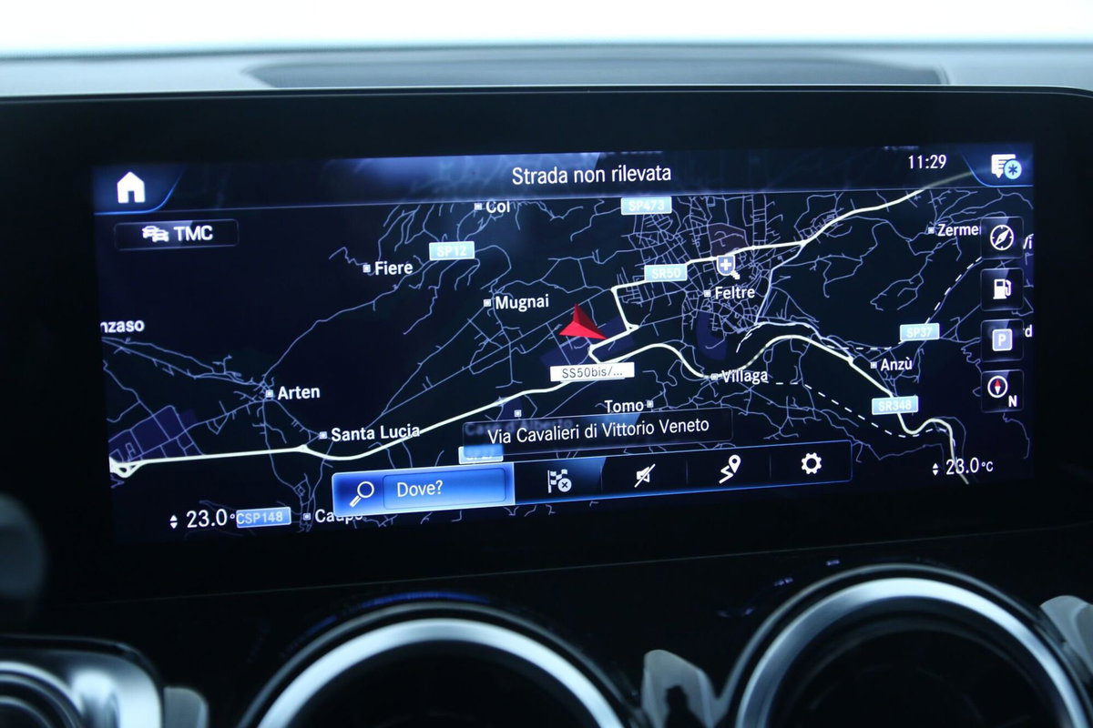 Mercedes-Benz GLB 200 d Automatic Sport Plus (13)