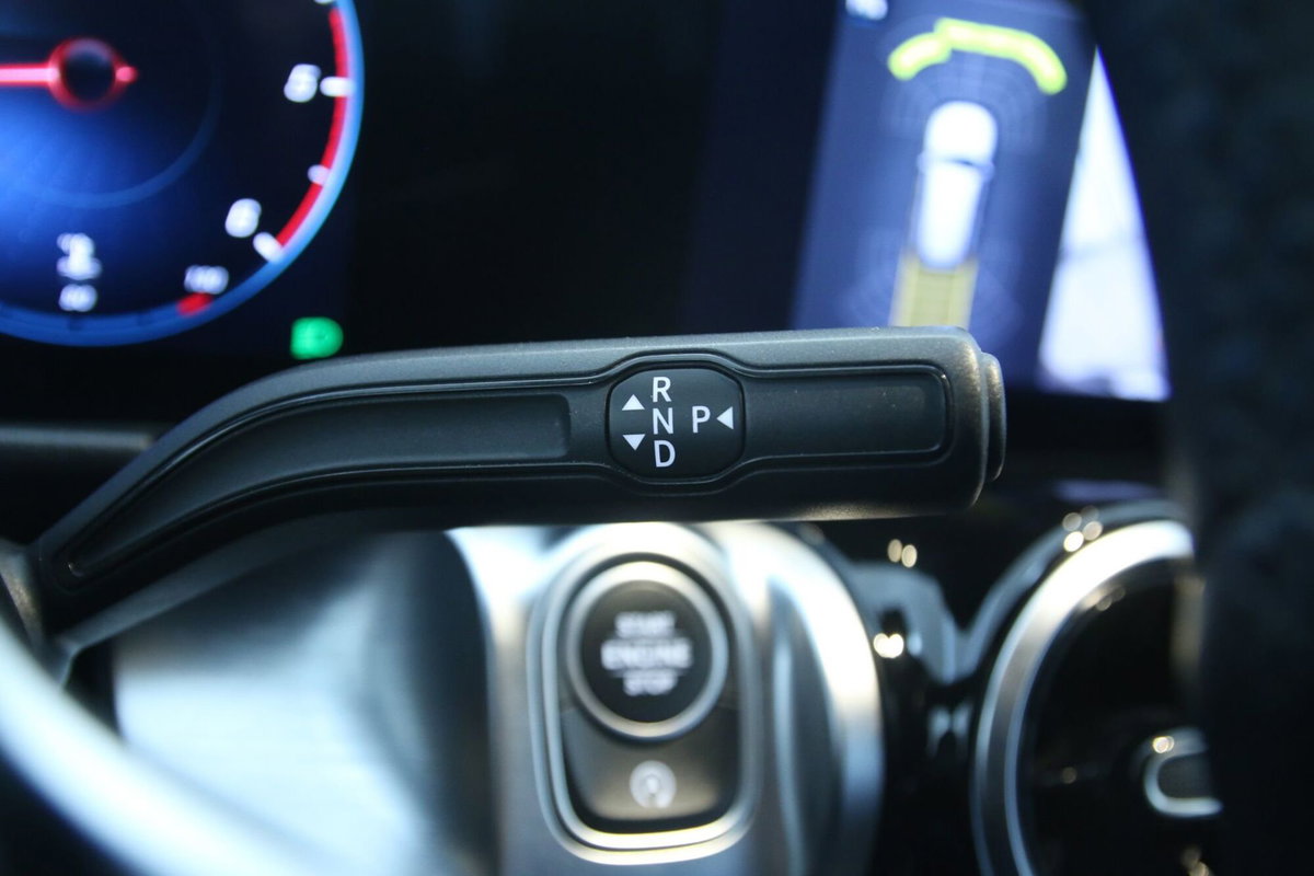 Mercedes-Benz GLB 200 d Automatic Sport Plus (15)