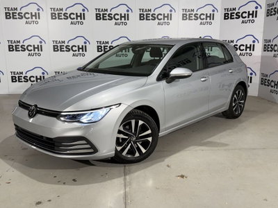 Volkswagen Golf 2.0 TDI 150 CV DSG SCR Life usata