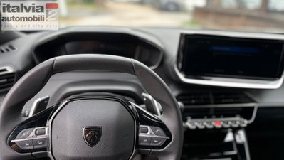 Peugeot 2008 50 kWh Allure (11)