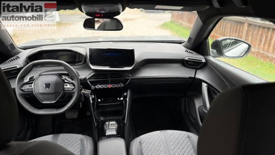 Peugeot 2008 50 kWh Allure (16)