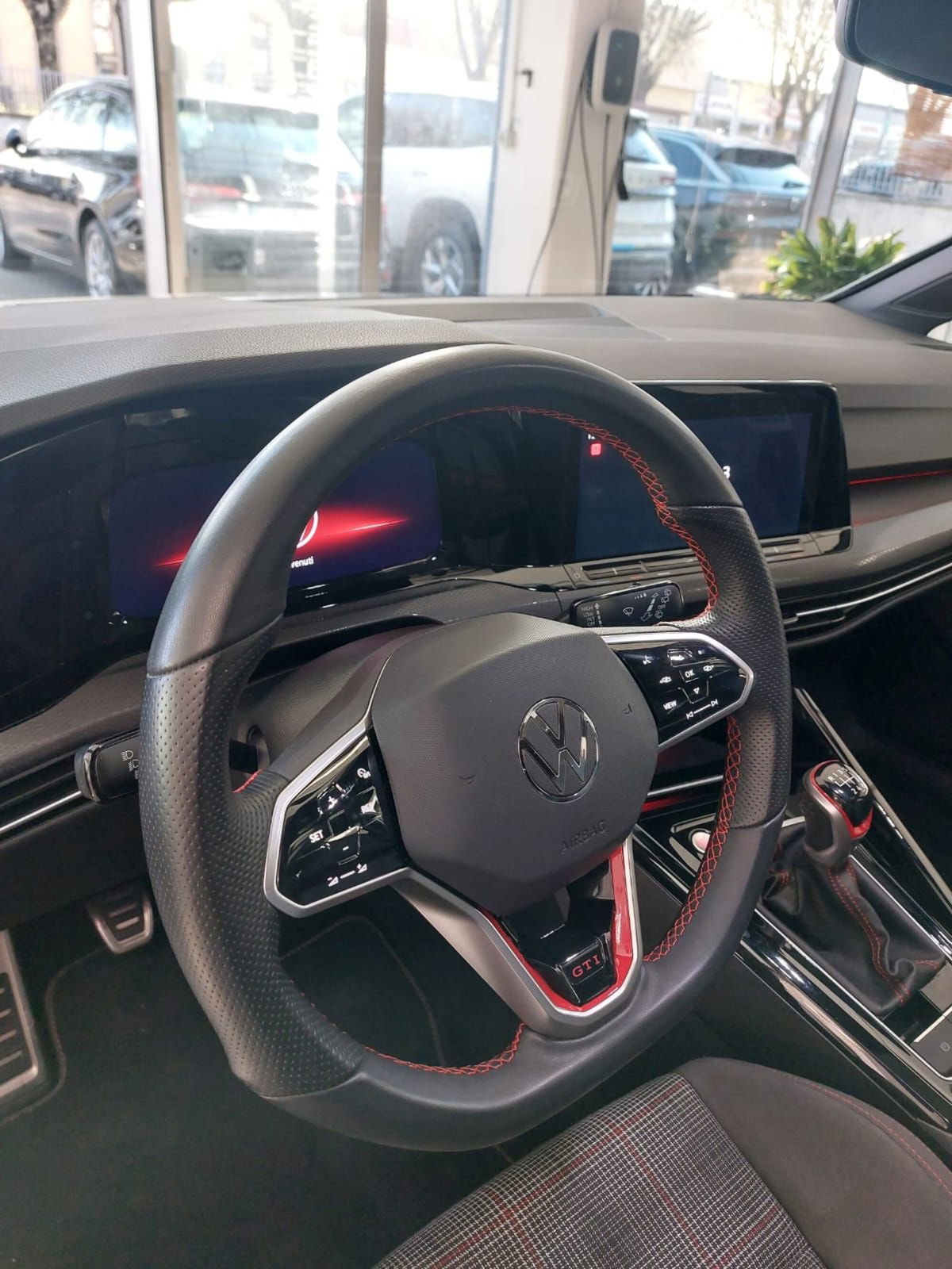 Volkswagen Golf 2.0 TSI GTI (11)