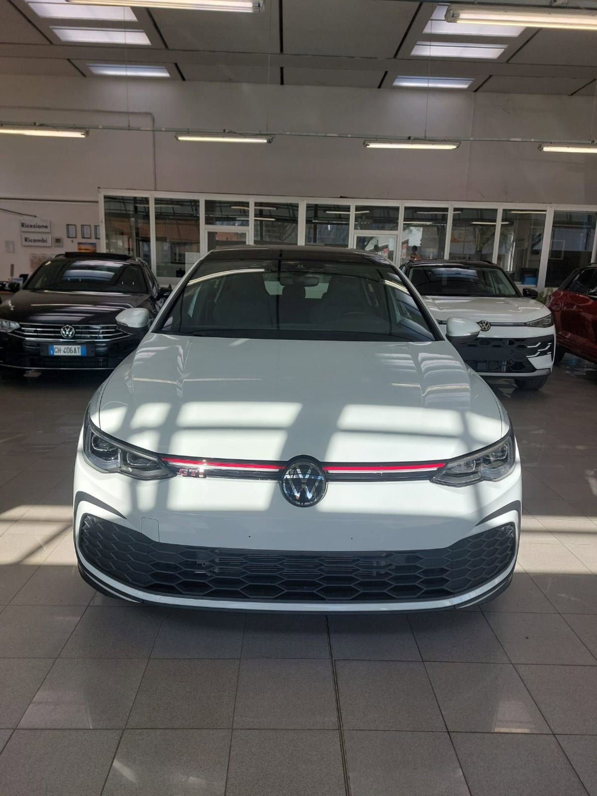 Volkswagen Golf 2.0 TSI GTI (4)