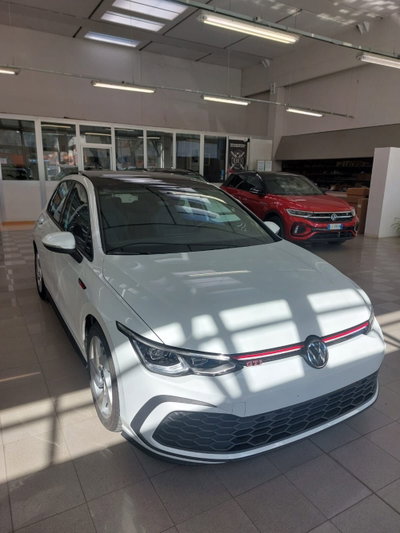 Volkswagen Golf 2.0 TSI GTI (5)