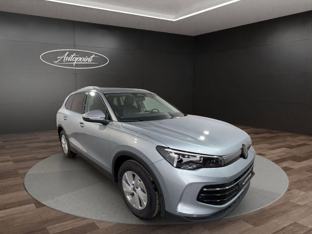 Volkswagen Tiguan 1.5 etsi Edition 130cv dsg (3)