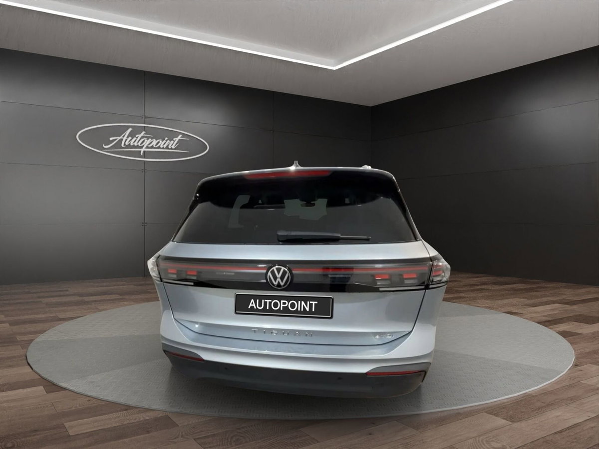 Volkswagen Tiguan 1.5 etsi Edition 130cv dsg (6)