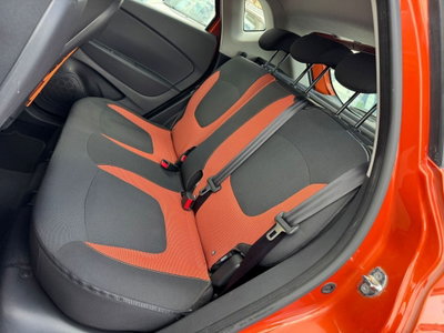 Renault Captur 1.5 dCi 8V 90 CV Start&Stop Energy R-Link (11)