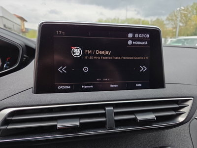 Peugeot 5008 BlueHDi 130 S&S EAT8 GT Line (14)