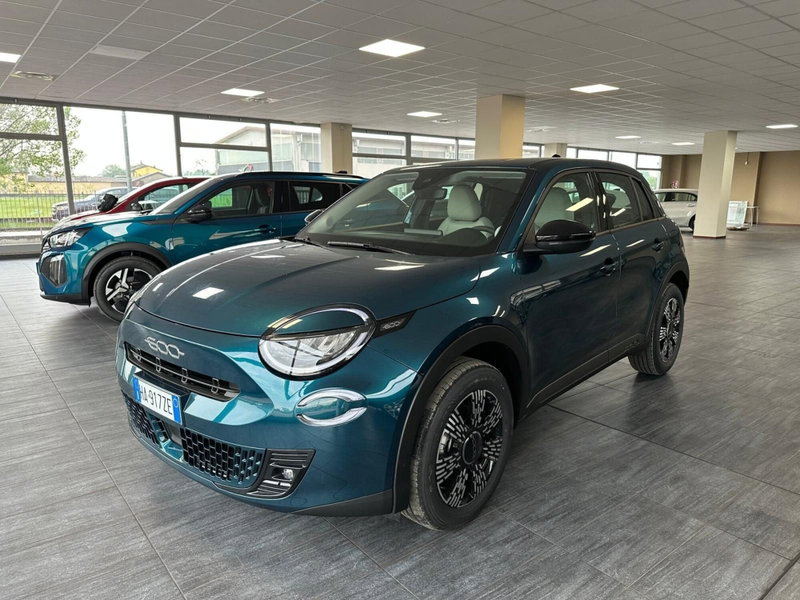 Fiat 600 1.2 hybrid Icon 145cv auto