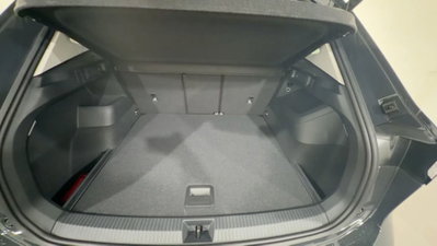 Volkswagen Tiguan 1.5 etsi Edition 130cv dsg (10)