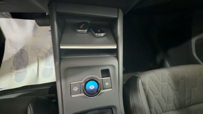Volkswagen Tiguan 1.5 etsi Edition 130cv dsg (17)