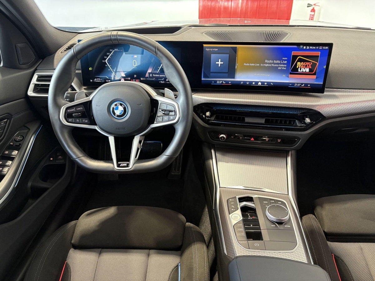 BMW Serie 3 Touring 330e  MSport Pro auto (10)