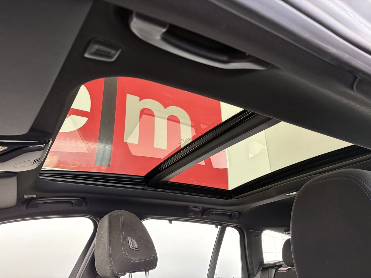 BMW Serie 3 Touring 330e  MSport Pro auto (18)