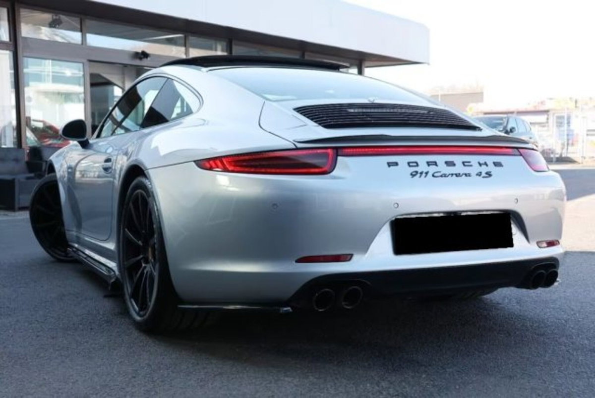 Porsche 911 Coupé 3.8 Carrera 4 GTS (8)